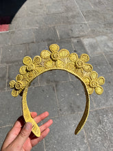 Cargar imagen en el visor de la galería, Corona Virgina