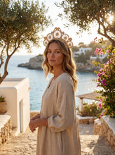 Cargar imagen en el visor de la galería, Corona Queen