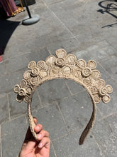 Cargar imagen en el visor de la galería, Corona Virgina