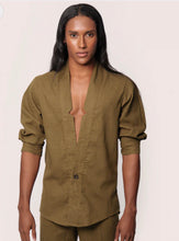 Cargar imagen en el visor de la galería, Camisa Kahlo