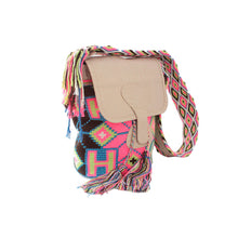 Cargar imagen en el visor de la galería, Wayuu turquesa con cristales swarovski