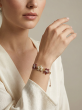 Cargar imagen en el visor de la galería, Pulsera triple flor en miyuki
